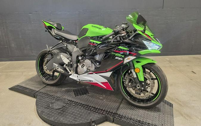 2022 Kawasaki Ninja ZX-6R ABS KRT Edition