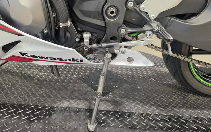 2022 Kawasaki Ninja ZX-6R ABS KRT Edition