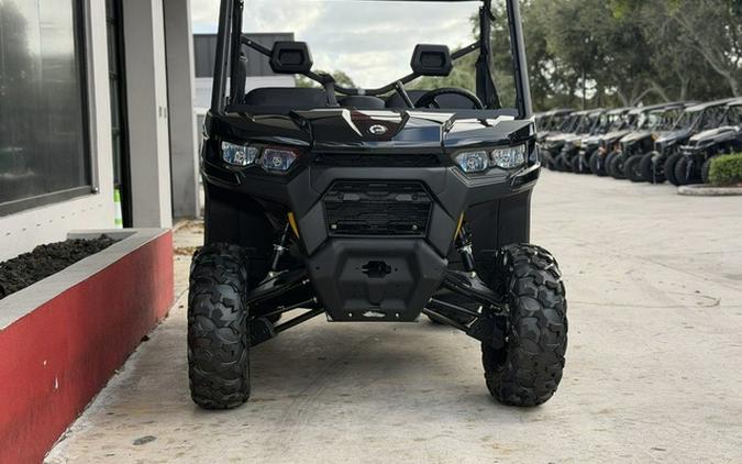 2027 Can-Am Defender DPS HD9 Stealth Black