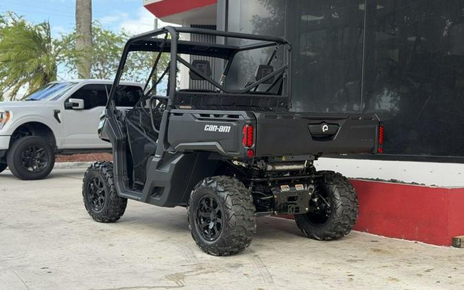 2027 Can-Am Defender DPS HD9 Stealth Black