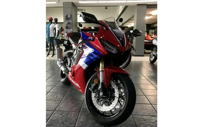 2024 Honda CBR1000RR