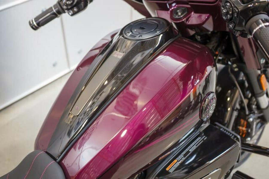 2025 Harley-Davidson® CVO™ Street Glide™