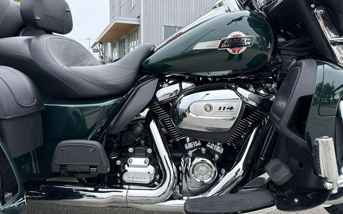 2024 Harley-Davidson® Tri Glide® Ultra Alpine Green / Vivid Black