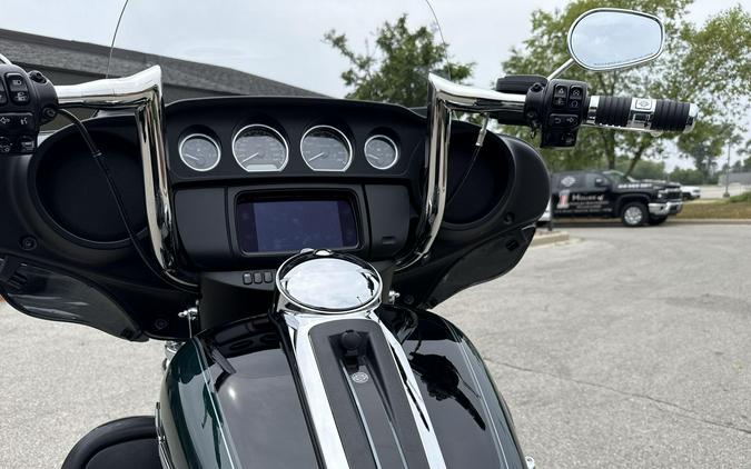 2024 Harley-Davidson® Tri Glide® Ultra Alpine Green / Vivid Black