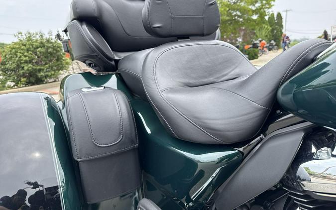 2024 Harley-Davidson® Tri Glide® Ultra Alpine Green / Vivid Black
