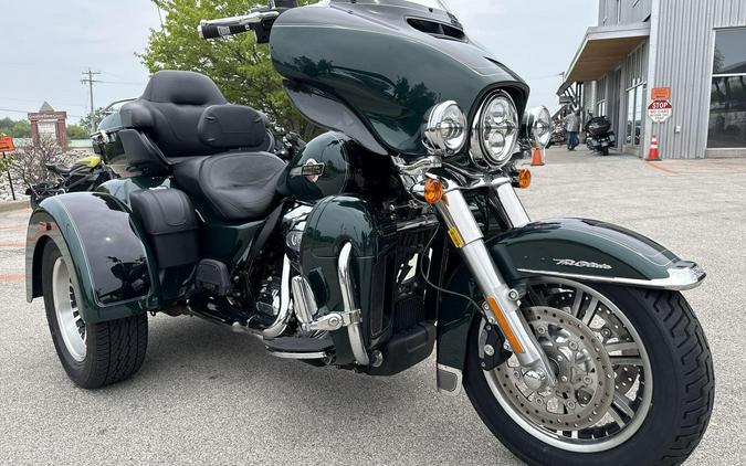 2024 Harley-Davidson® Tri Glide® Ultra Alpine Green / Vivid Black