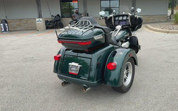 2024 Harley-Davidson® Tri Glide® Ultra Alpine Green / Vivid Black