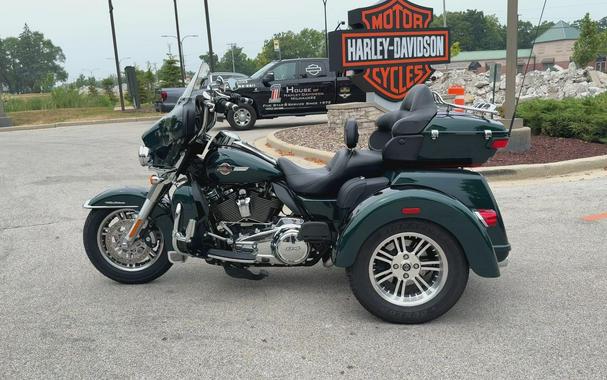 2024 Harley-Davidson® Tri Glide® Ultra Alpine Green / Vivid Black