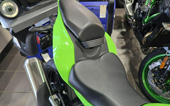 2026 KAWASAKI NINJA ZX-4RR ABS