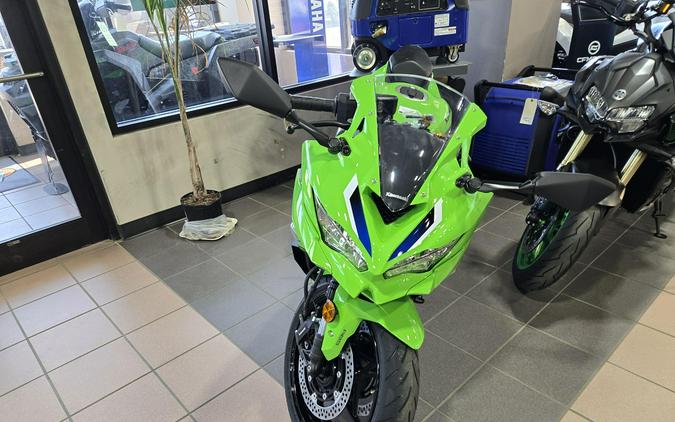 2026 KAWASAKI NINJA ZX-4RR ABS