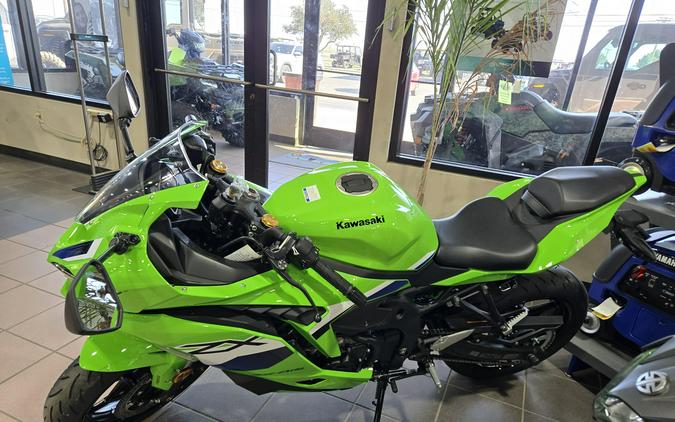 2026 KAWASAKI NINJA ZX-4RR ABS