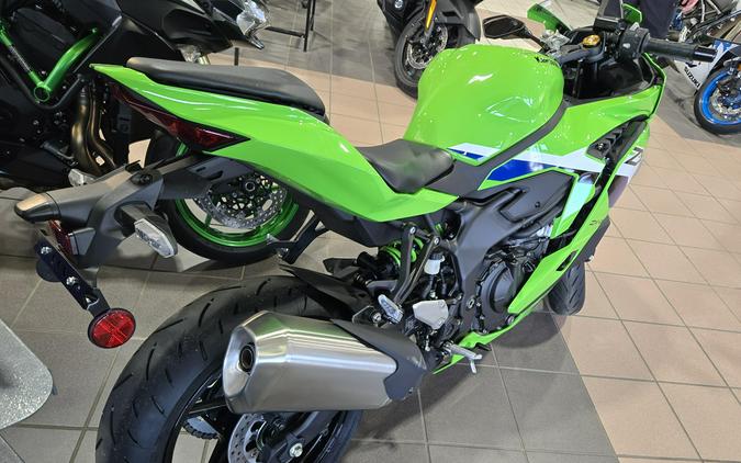 2026 KAWASAKI NINJA ZX-4RR ABS
