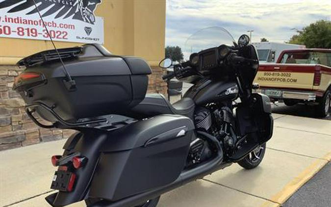 2024 Indian Motorcycle Roadmaster® Dark Horse® with PowerBand Audio Package