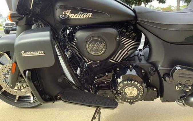 2024 Indian Motorcycle Roadmaster® Dark Horse® with PowerBand Audio Package