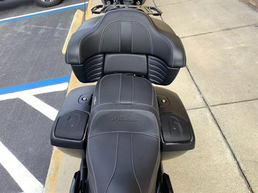 2024 Indian Motorcycle Roadmaster® Dark Horse® with PowerBand Audio Package