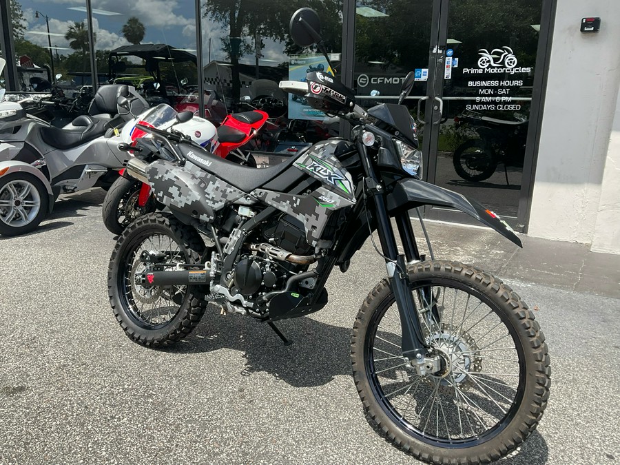 2018 Kawasaki KLX 250 Camo