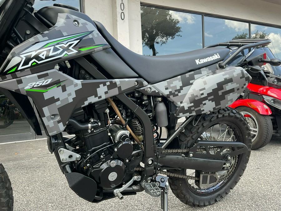 2018 Kawasaki KLX 250 Camo