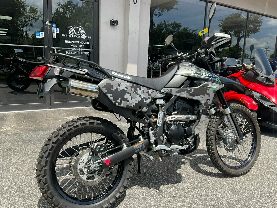 2018 Kawasaki KLX 250 Camo