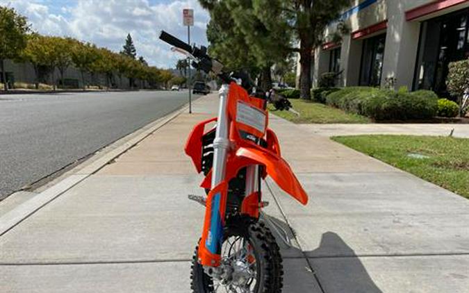 2024 KTM SX-E 3