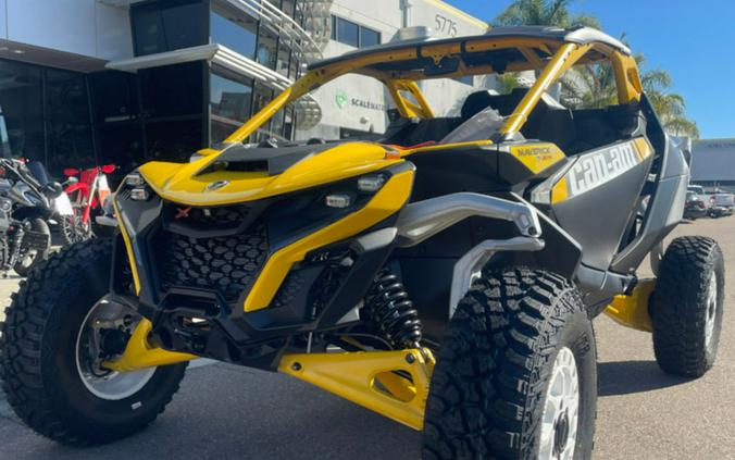 2024 Can-Am™ Maverick R X rs With SMART-SHOX