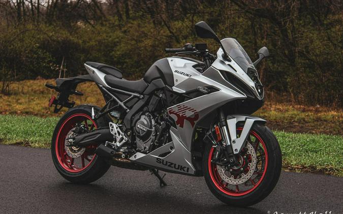 2024 Suzuki GSX-8R