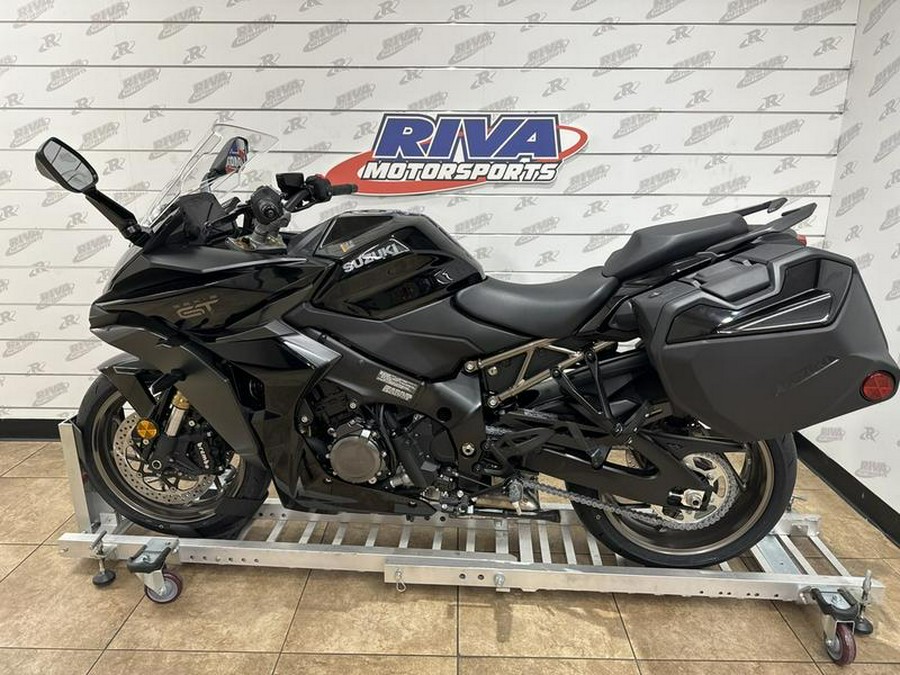 2024 Suzuki GSX-S1000GT Plus