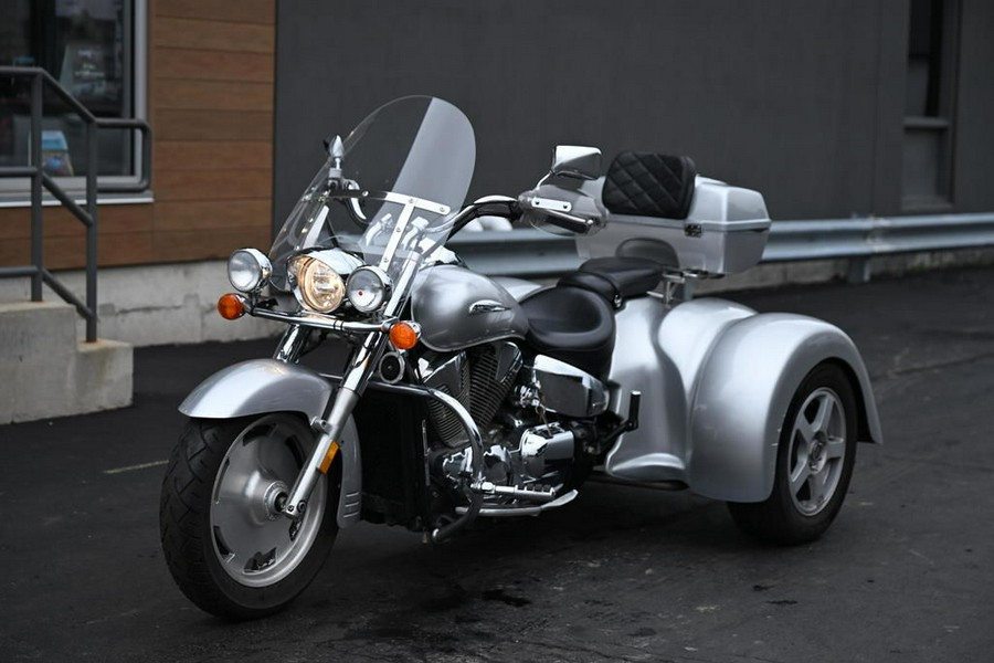 2009 Honda® VTX1300 R