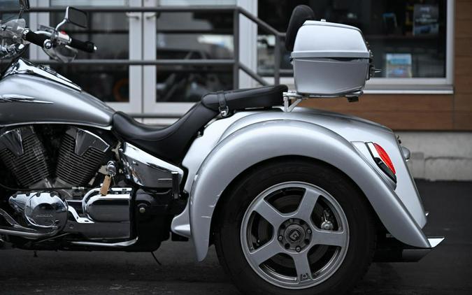 2009 Honda® VTX1300 R