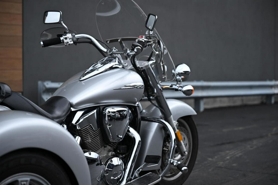 2009 Honda® VTX1300 R