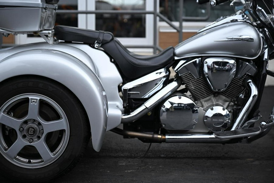 2009 Honda® VTX1300 R