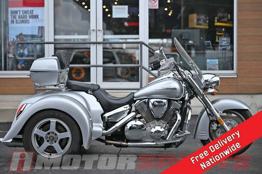 2009 Honda® VTX1300 R