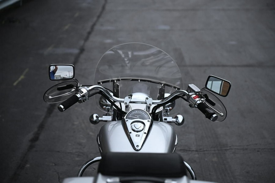 2009 Honda® VTX1300 R