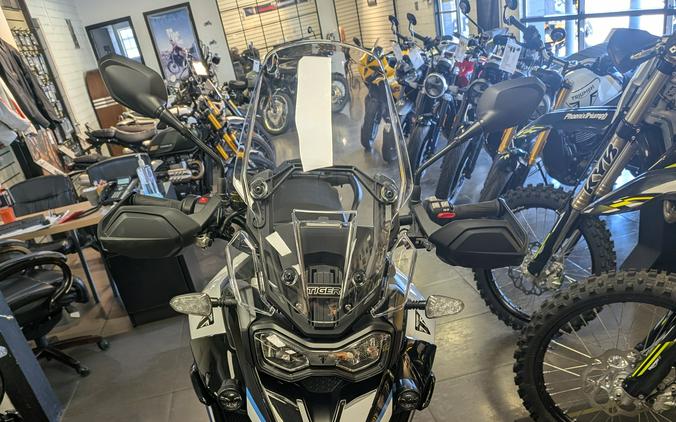 2026 Triumph Tiger 900 Alpine Edition