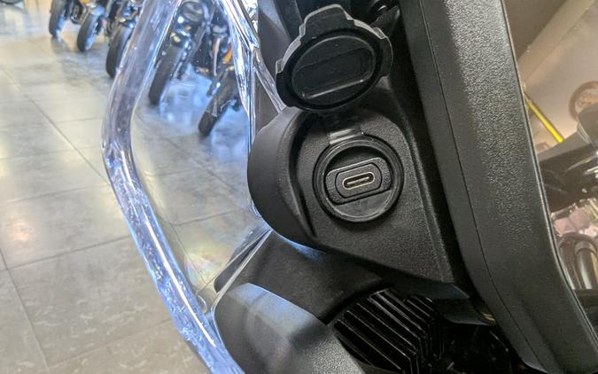 2026 Triumph Tiger 900 Alpine Edition
