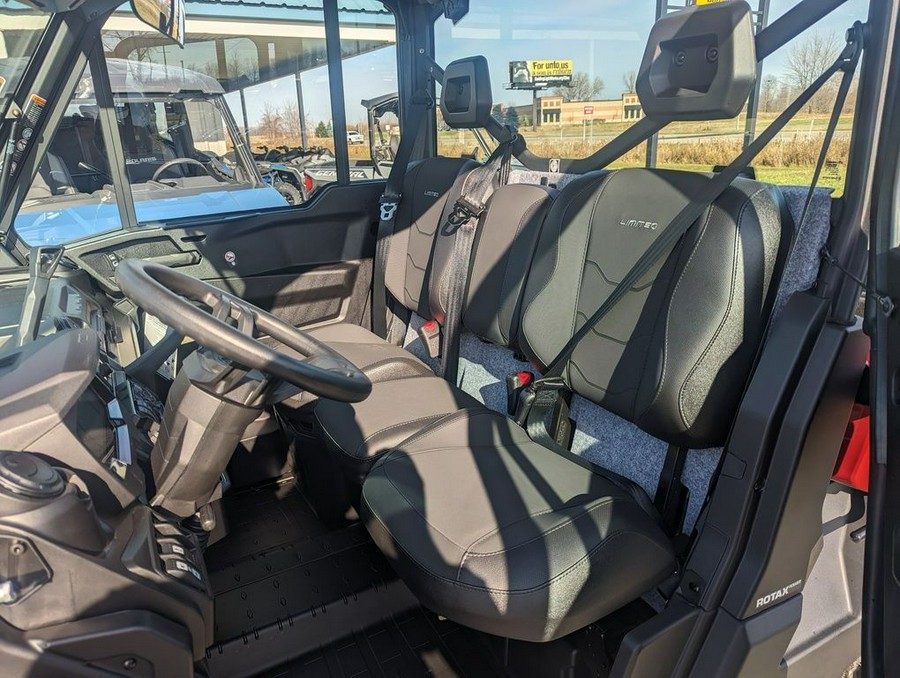 2024 Can-Am® Defender Limited HD10