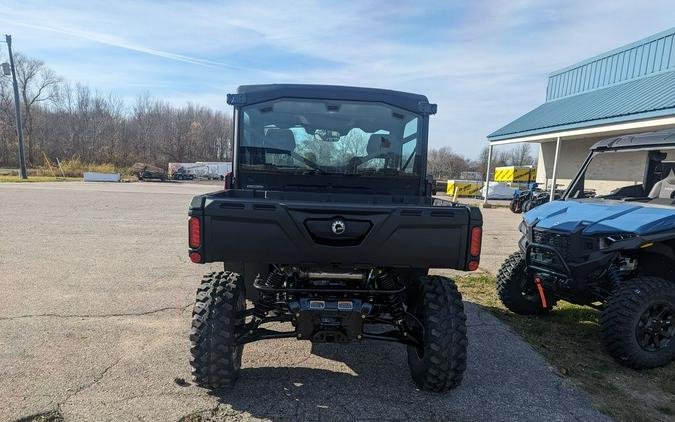 2024 Can-Am® Defender Limited HD10