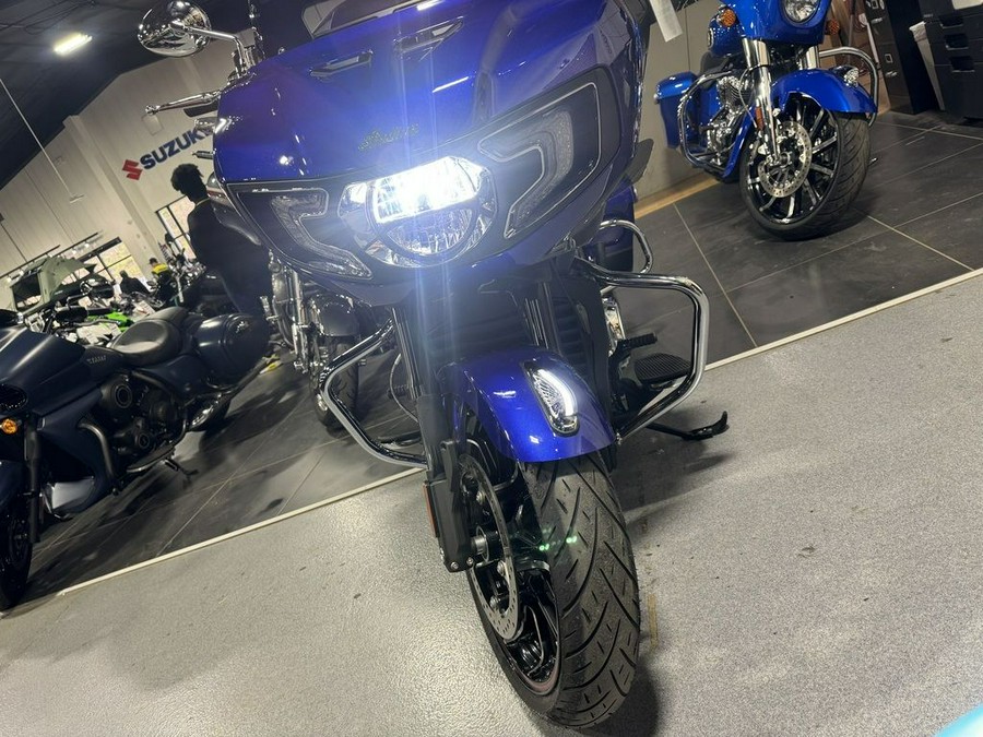 2022 Indian Motorcycle® Challenger® Limited Spirit Blue Metallic/Black