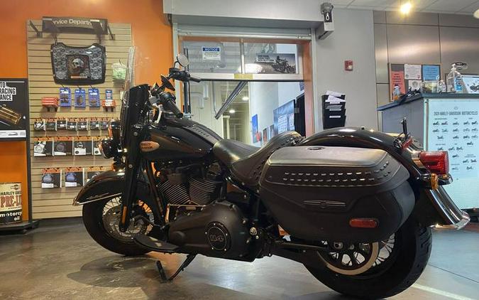 2023 Harley-Davidson® FLHCS - Heritage Classic