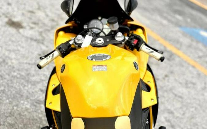 2009 Yamaha YZF-R1
