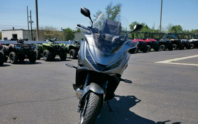2026 Honda NT1100 DCT