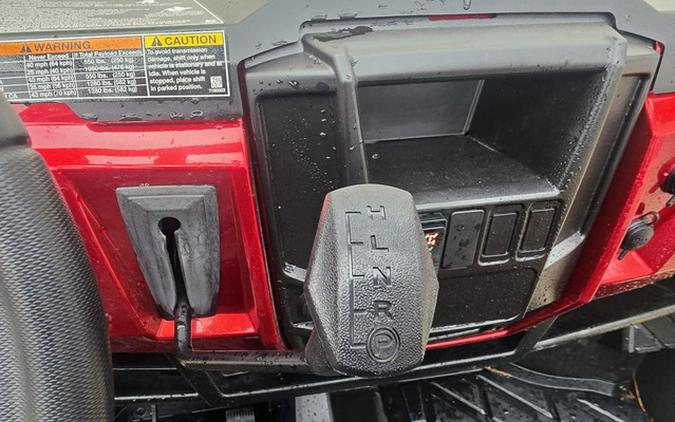 2015 Polaris Ranger Crew 900-6 EPS Sunset Red