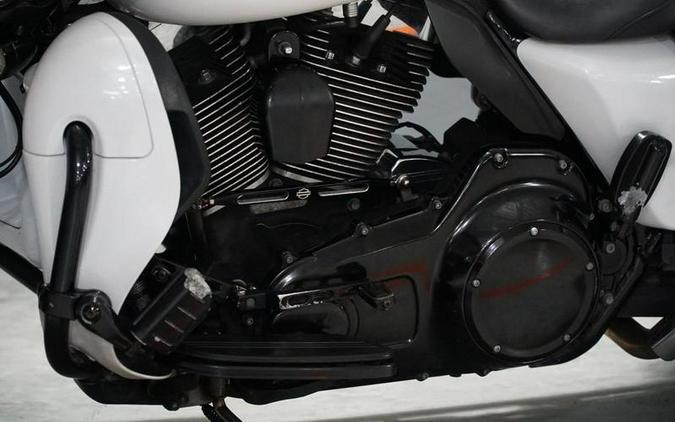 2016 Harley-Davidson® FLHTKL - Ultra Limited Low