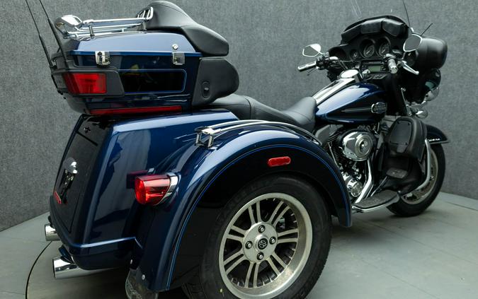 2013 HARLEY DAVIDSON FLHTCUTG TRI GLIDE ULTRA CLASSIC TRIKE