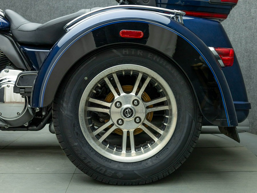 2013 HARLEY DAVIDSON FLHTCUTG TRI GLIDE ULTRA CLASSIC TRIKE