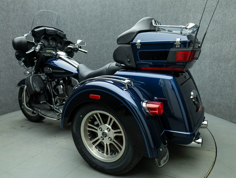 2013 HARLEY DAVIDSON FLHTCUTG TRI GLIDE ULTRA CLASSIC TRIKE