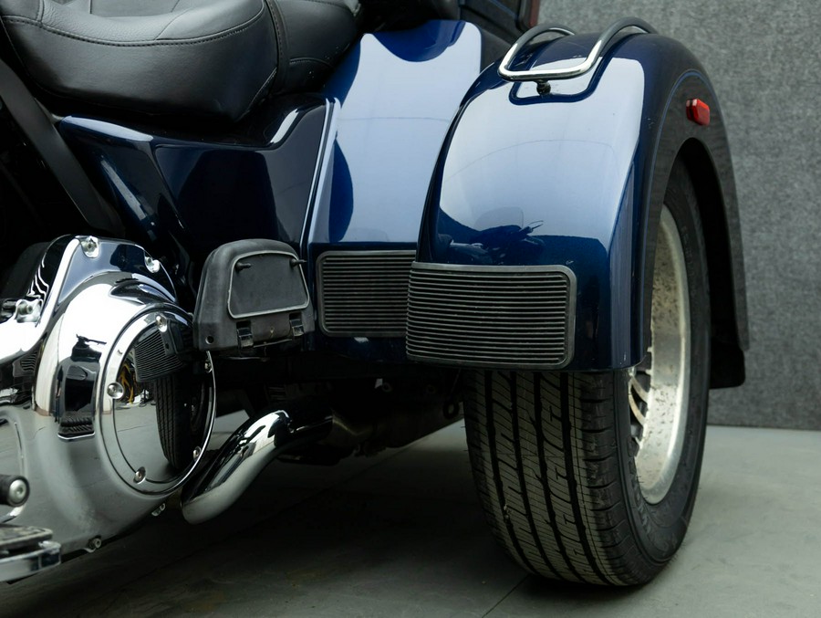 2013 HARLEY DAVIDSON FLHTCUTG TRI GLIDE ULTRA CLASSIC TRIKE