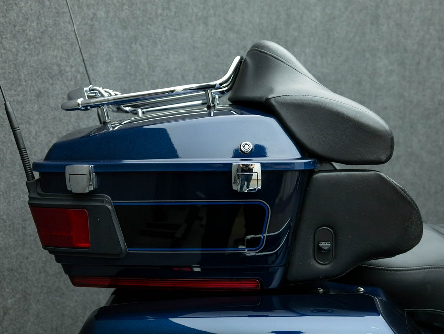 2013 HARLEY DAVIDSON FLHTCUTG TRI GLIDE ULTRA CLASSIC TRIKE