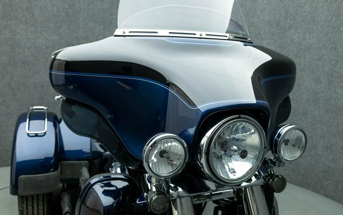 2013 HARLEY DAVIDSON FLHTCUTG TRI GLIDE ULTRA CLASSIC TRIKE
