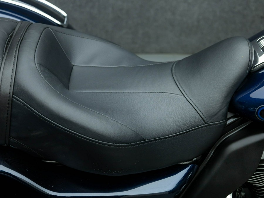 2013 HARLEY DAVIDSON FLHTCUTG TRI GLIDE ULTRA CLASSIC TRIKE