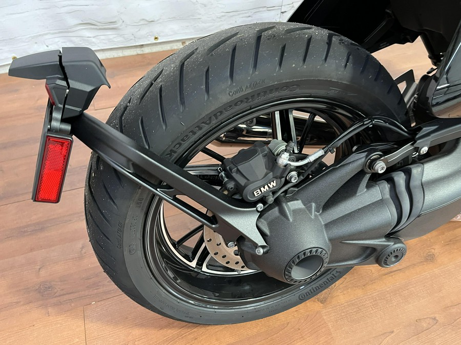 2024 BMW R 12 NINE T
